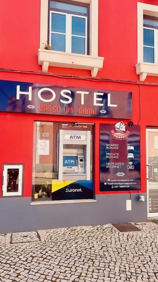 Hostel Vasco Da Gama Lagos Exteriör bild